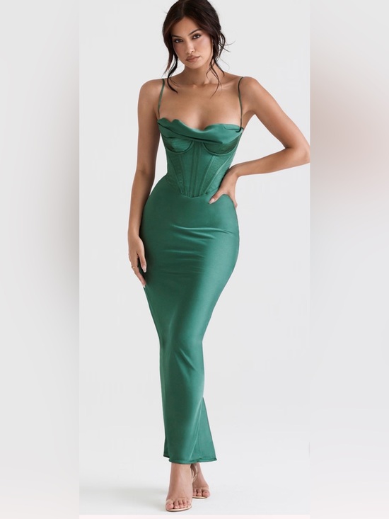 House of CB Dresses & Skirts - House of CB Charmaine dress. Regular cup